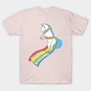 Believe in Unicorns! T-Shirt